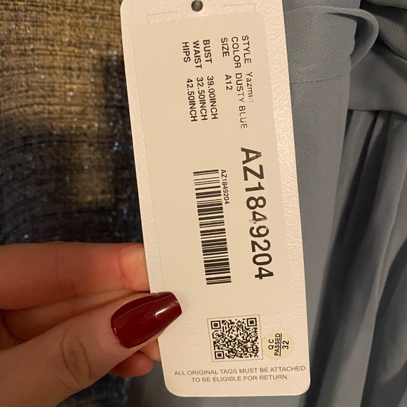 DRESS - Picture 3 of 4